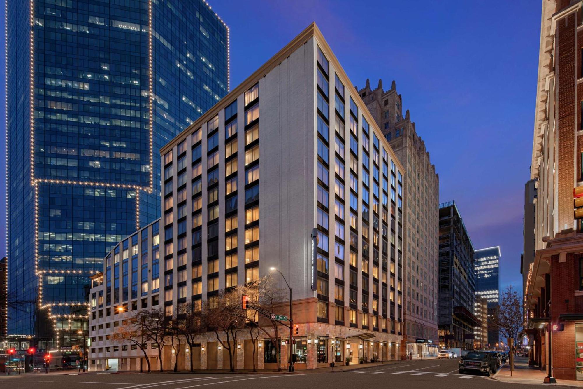 Embassy Suites By Hilton Fort Worth Downtown Екстериор снимка