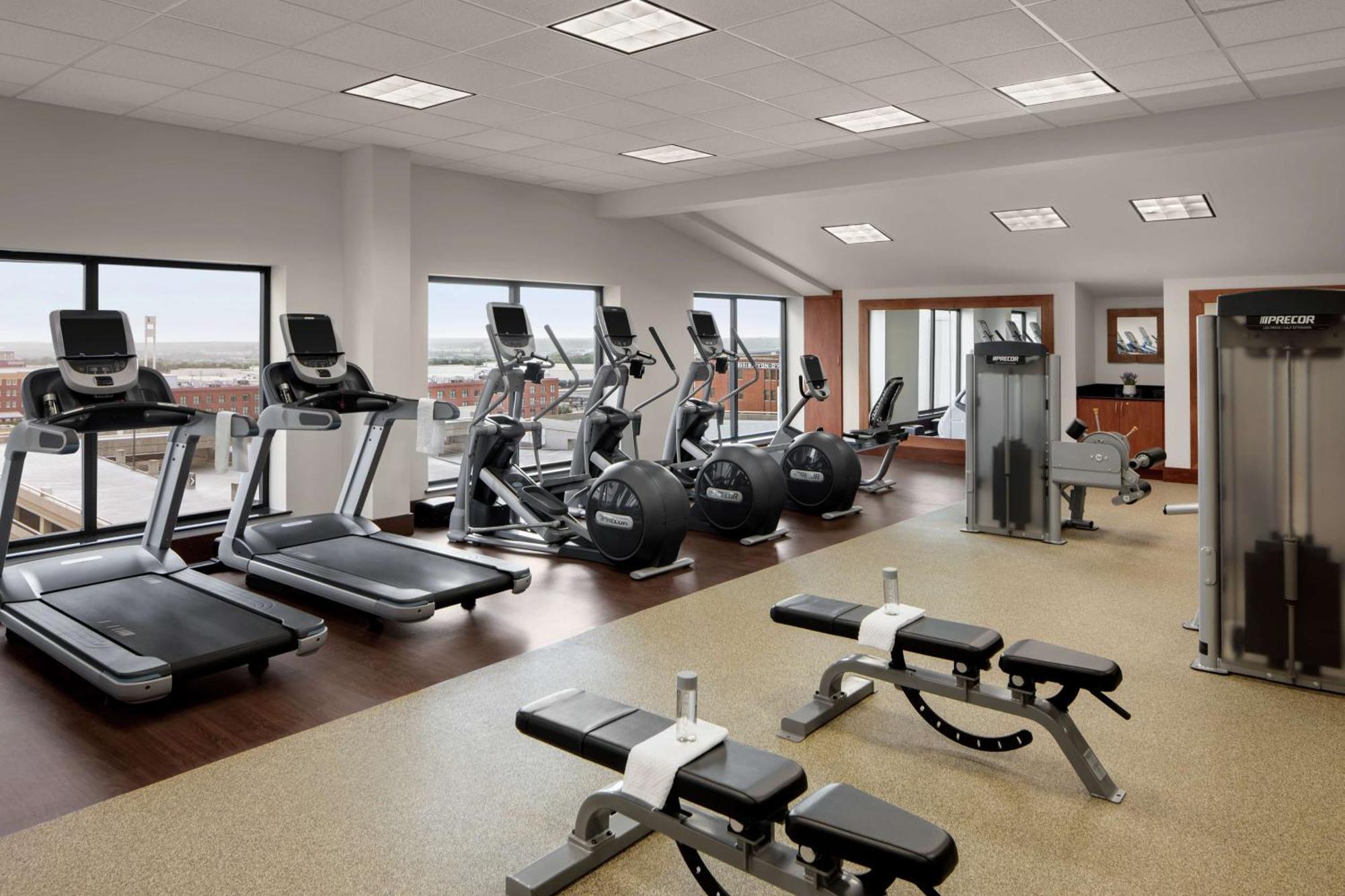 Embassy Suites By Hilton Fort Worth Downtown Екстериор снимка