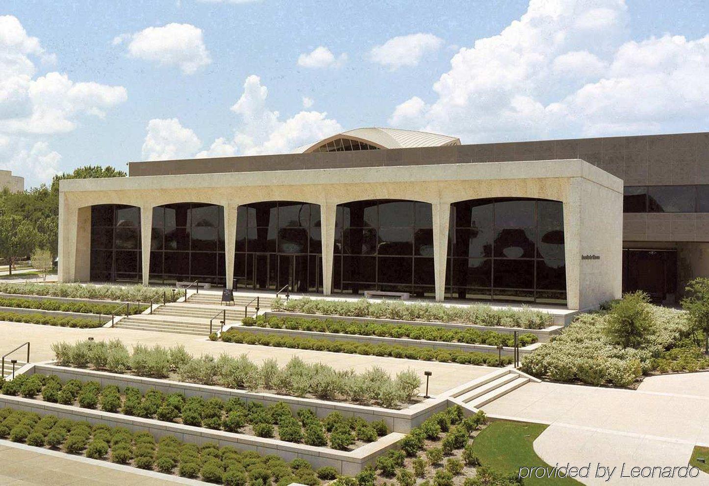 Embassy Suites By Hilton Fort Worth Downtown Удобства снимка