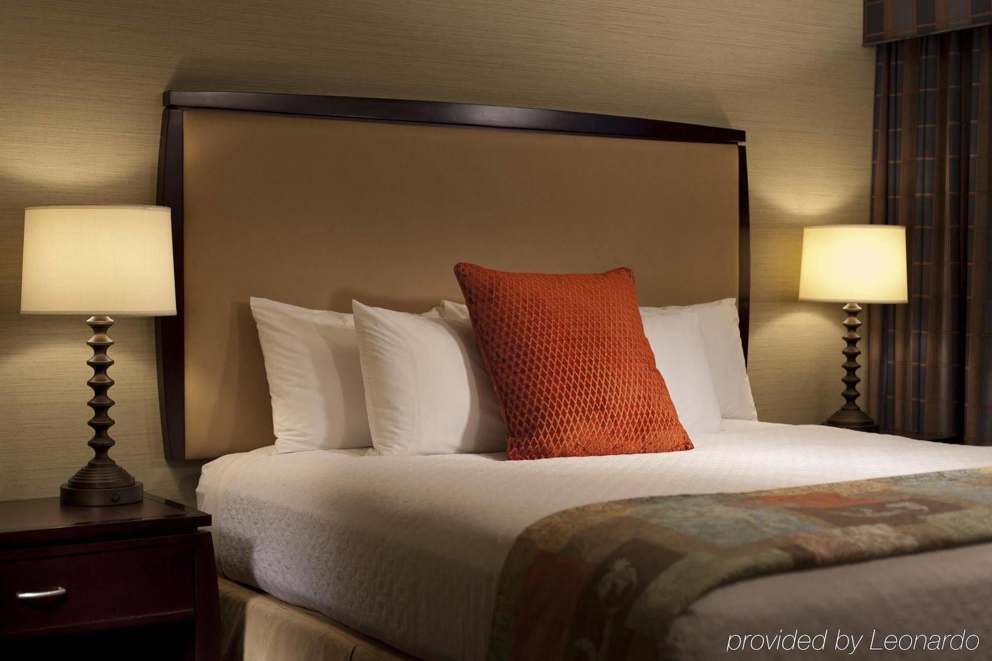 Embassy Suites By Hilton Fort Worth Downtown Стая снимка