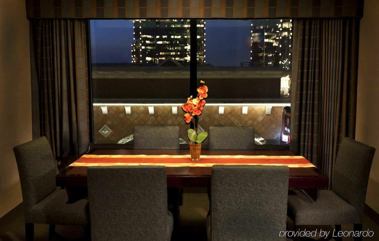 Embassy Suites By Hilton Fort Worth Downtown Екстериор снимка